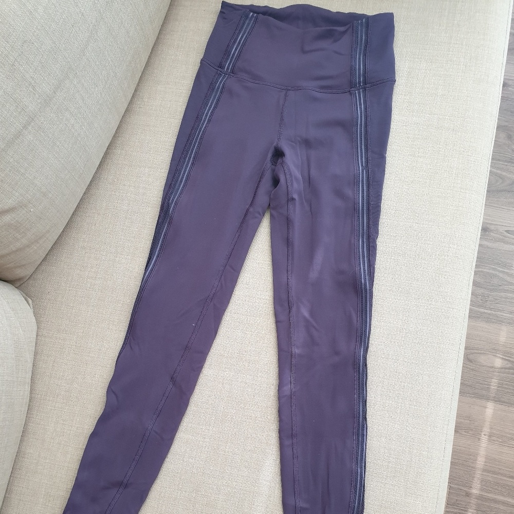 Violet lululemon leggings